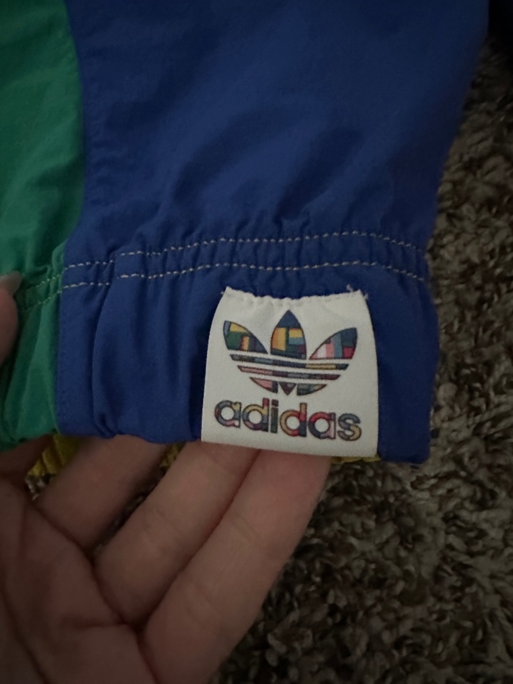 Adidas LIMITED EDITION Pride Rainbow Windbreaker Jacket Sz M - Picture 4 of 9